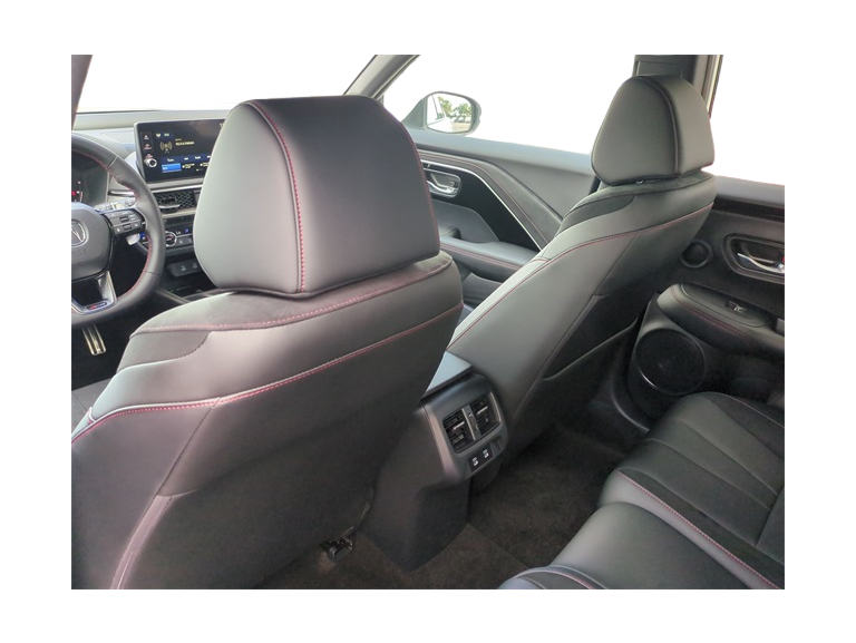 Thumbnail: 2025 Acura ADX - 28