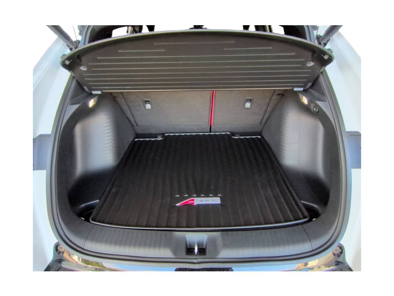 Thumbnail: 2025 Acura ADX - 18