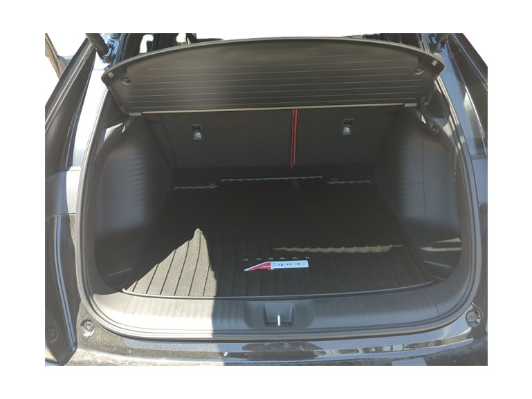 Thumbnail: 2025 Acura ADX - 19