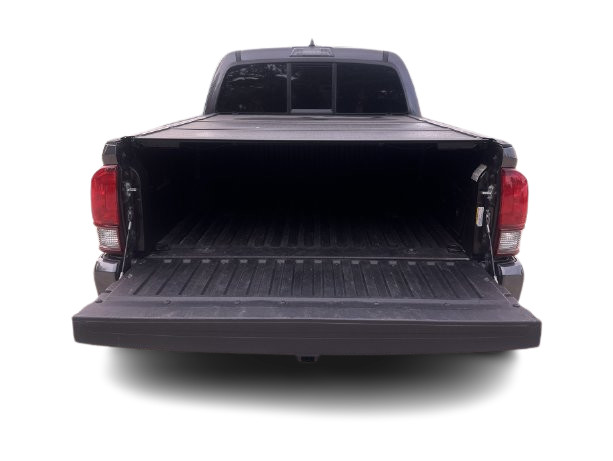 Thumbnail: 2022 Toyota Tacoma - 17
