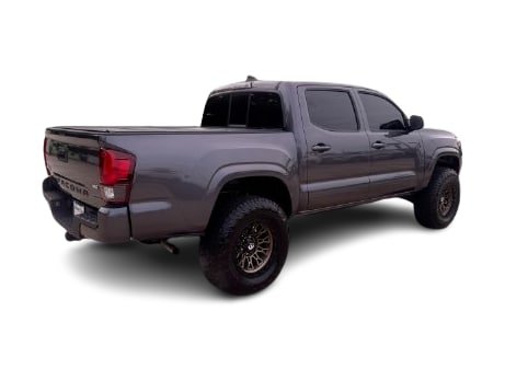 Thumbnail: 2022 Toyota Tacoma - 20