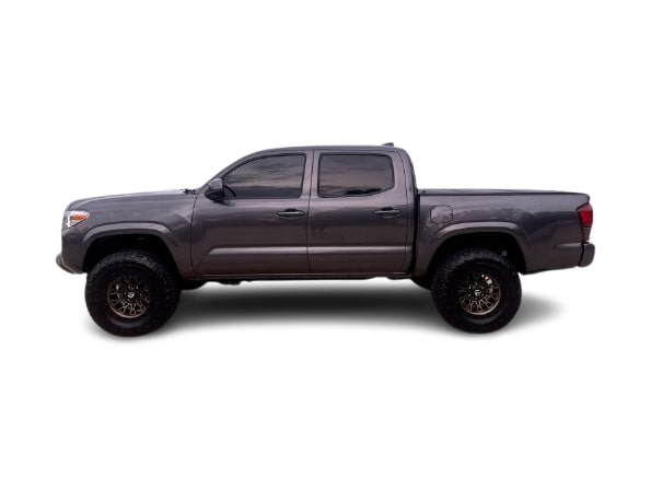 Thumbnail: 2022 Toyota Tacoma - 3
