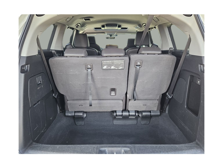 2018 Honda Odyssey Touring 17