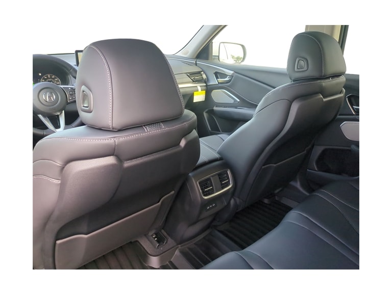 Thumbnail: 2025 Acura RDX - 28