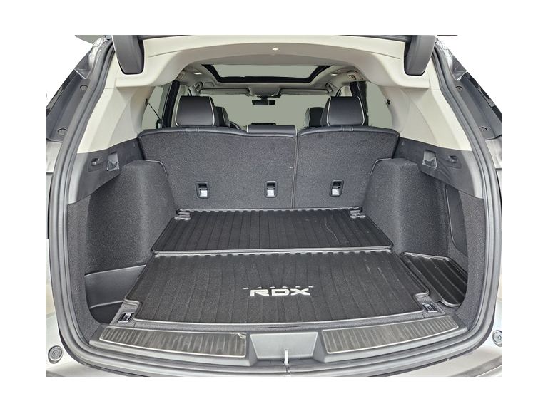 Thumbnail: 2025 Acura RDX - 19