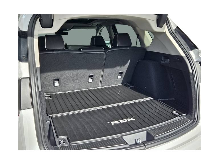 Thumbnail: 2025 Acura RDX - 18