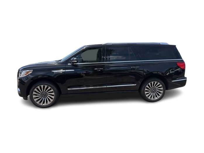 Thumbnail: 2020 Lincoln Navigator L - 24