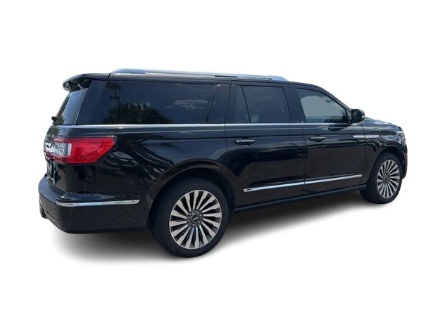 Thumbnail: 2020 Lincoln Navigator L - 22