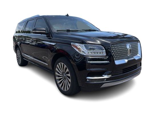 Thumbnail: 2020 Lincoln Navigator L - 16