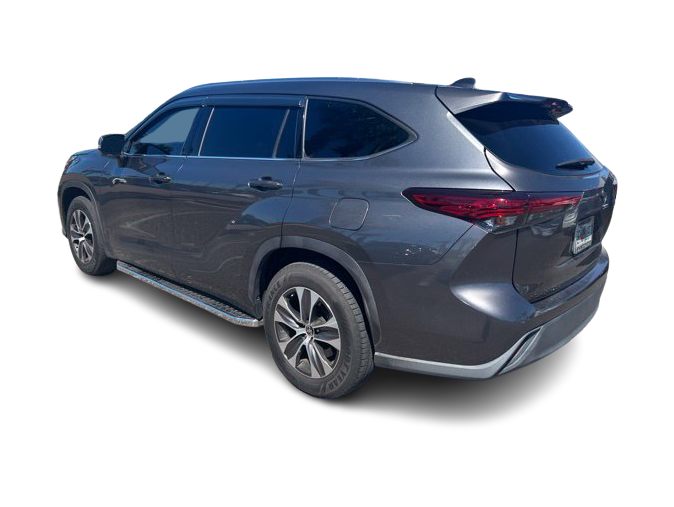 Thumbnail: 2020 Toyota Highlander - 15
