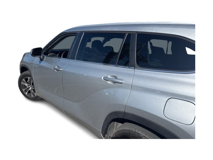 Thumbnail: 2023 Toyota Highlander - 13