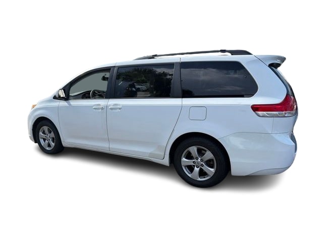 Thumbnail: 2012 Toyota Sienna - 3