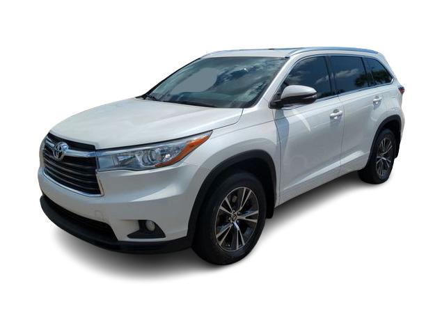 Thumbnail: 2016 Toyota Highlander - 22