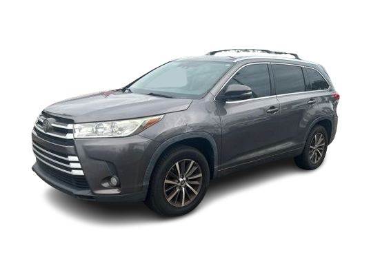 Thumbnail: 2017 Toyota Highlander - 9