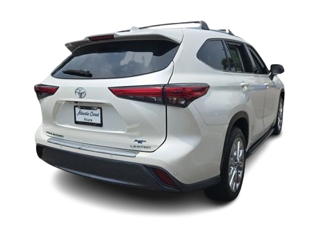 Thumbnail: 2021 Toyota Highlander - 21