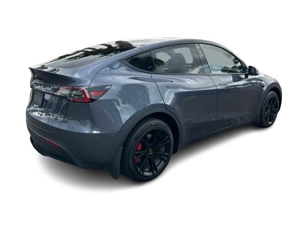 Thumbnail: 2023 Tesla Model Y - 17