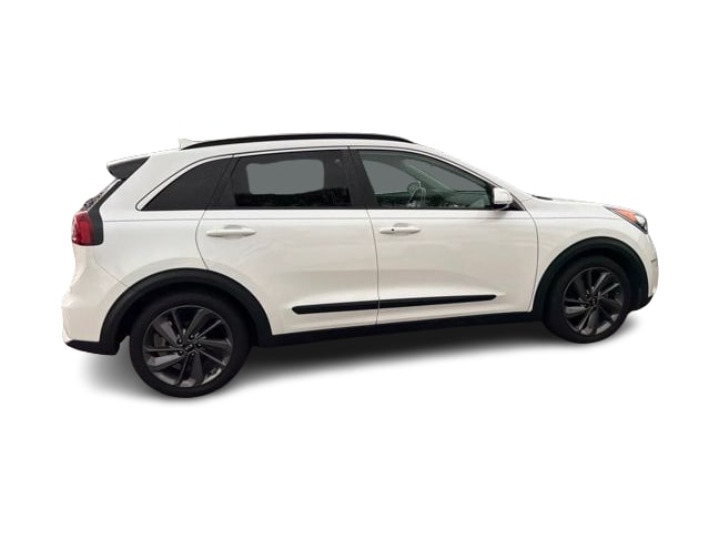 Thumbnail: 2017 Kia Niro - 13