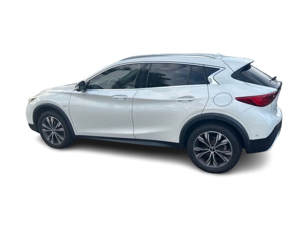 Thumbnail: 2018 INFINITI QX30 - 3