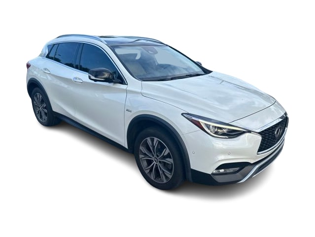 Thumbnail: 2018 INFINITI QX30 - 14