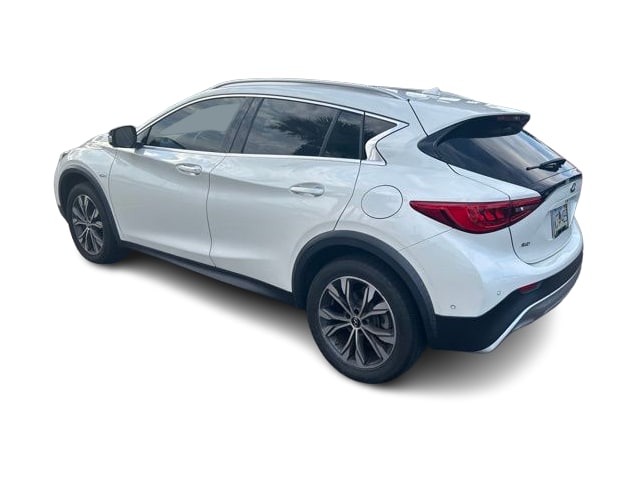 Thumbnail: 2018 INFINITI QX30 - 4