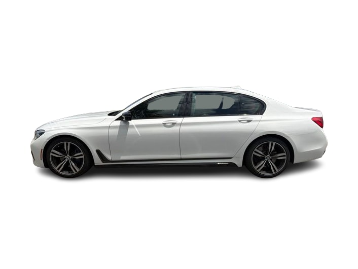 Thumbnail: 2018 BMW 7 Series - 26
