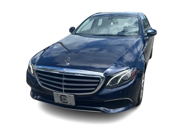 Thumbnail: 2017 Mercedes-Benz E-Class - 4