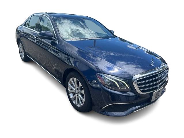 Thumbnail: 2017 Mercedes-Benz E-Class - 13