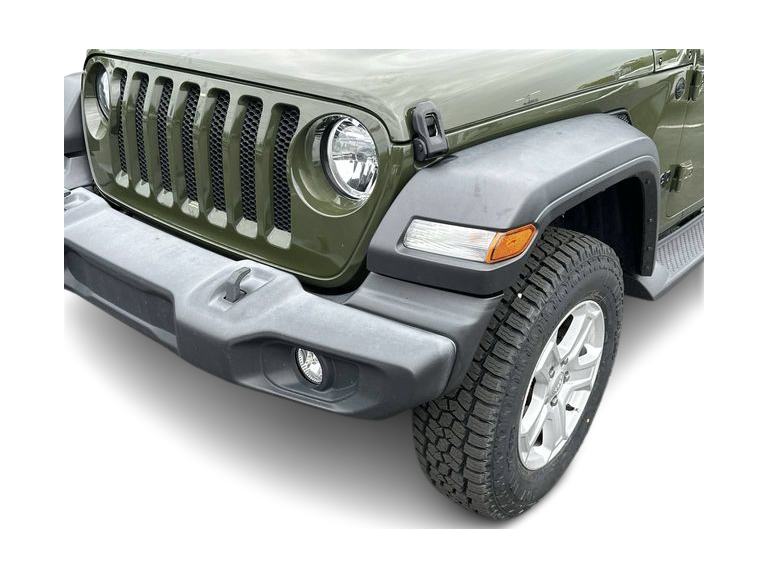 Thumbnail: 2021 Jeep Wrangler - 21