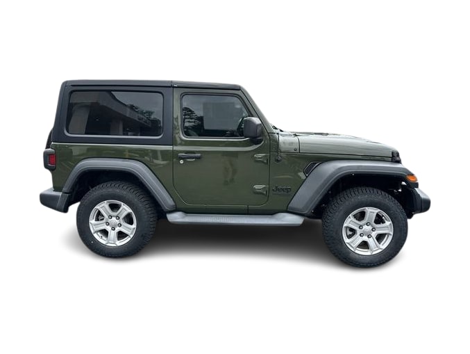 Thumbnail: 2021 Jeep Wrangler - 18