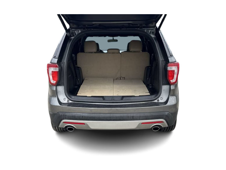 Thumbnail: 2016 Ford Explorer - 16