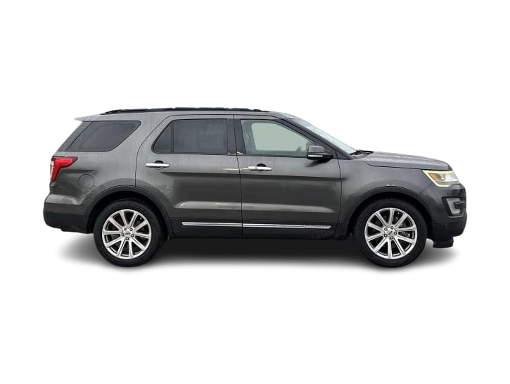 Thumbnail: 2016 Ford Explorer - 20