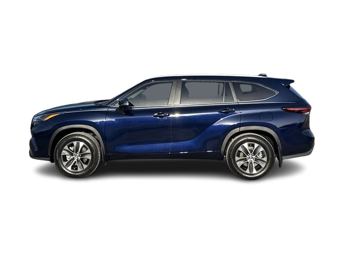 Thumbnail: 2026 Toyota Highlander - 3