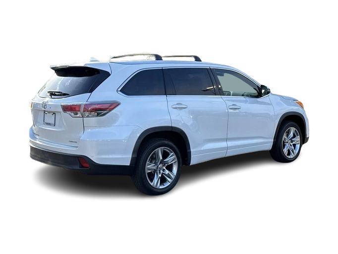 Thumbnail: 2015 Toyota Highlander - 19