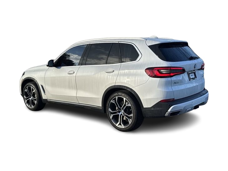 Thumbnail: 2021 BMW X5 - 4