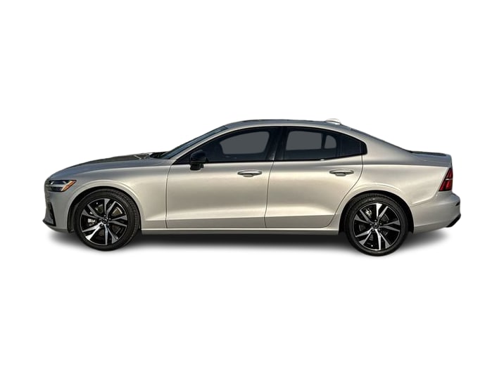 Thumbnail: 2024 Volvo S60 - 3