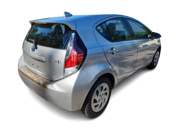 Thumbnail: 2016 Toyota Prius c - 18