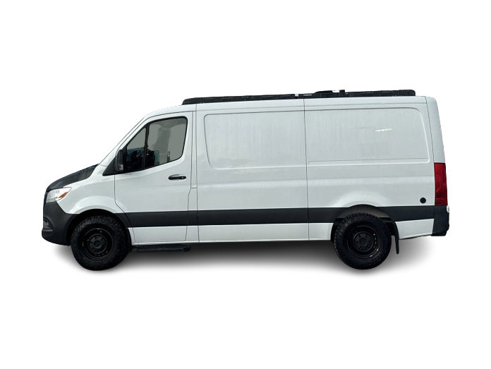 Thumbnail: 2023 Mercedes-Benz Sprinter - 3