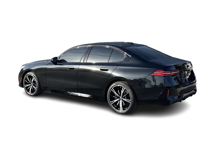 Thumbnail: 2026 BMW 5 Series - 4