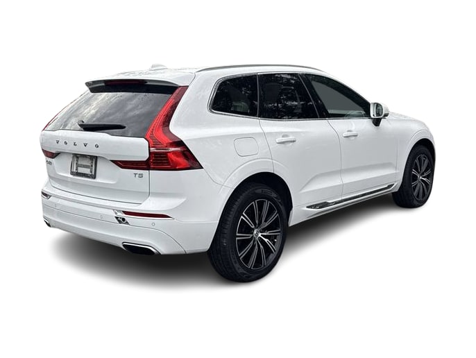 Thumbnail: 2021 Volvo XC60 - 20