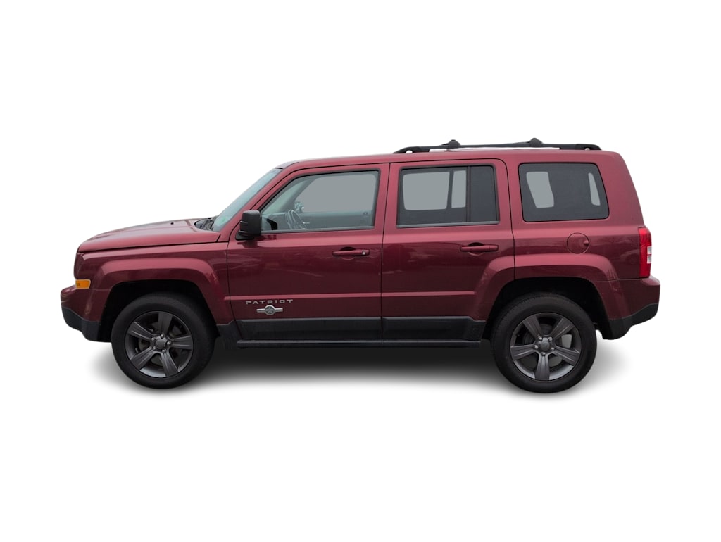 Thumbnail: 2014 Jeep Patriot - 3
