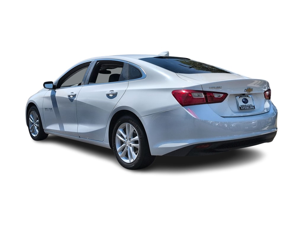 Thumbnail: 2016 Chevrolet Malibu - 4