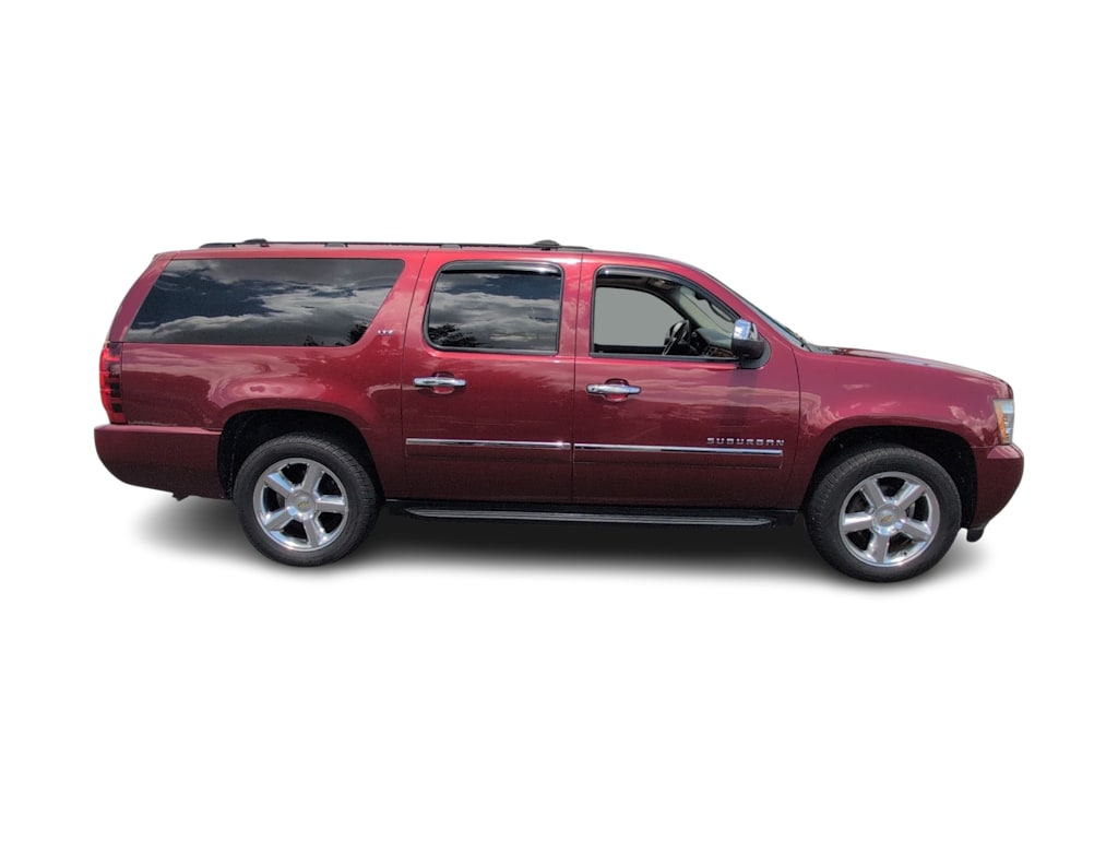 Thumbnail: 2011 Chevrolet Suburban - 22