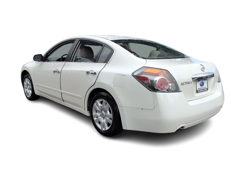 Thumbnail: 2012 Nissan Altima - 4