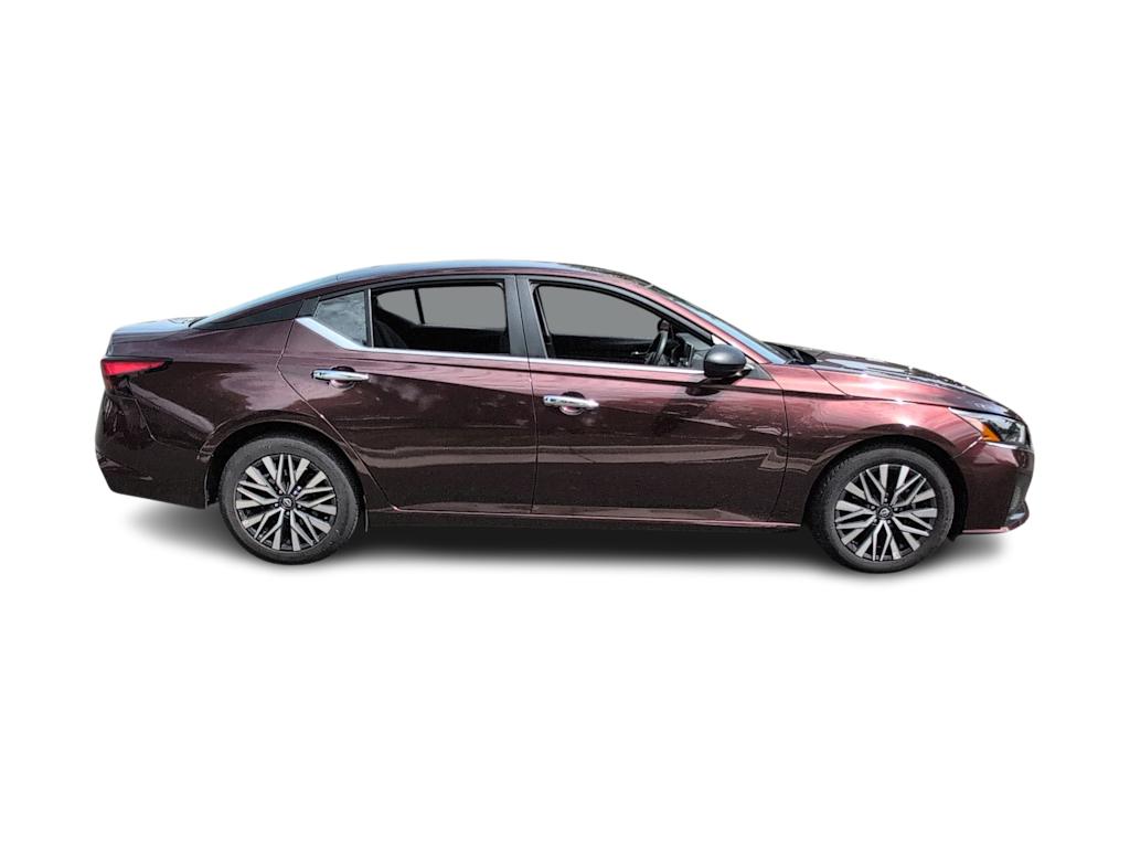 Thumbnail: 2024 Nissan Altima - 23