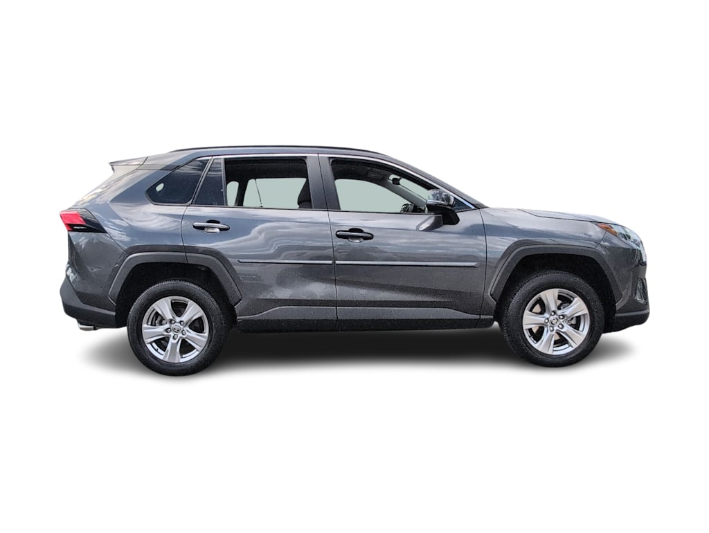 Thumbnail: 2022 Toyota RAV4 - 23