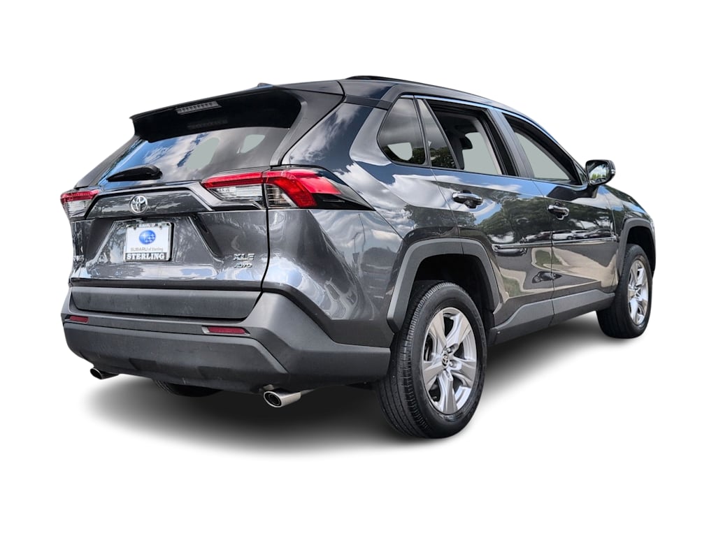 Thumbnail: 2022 Toyota RAV4 - 22