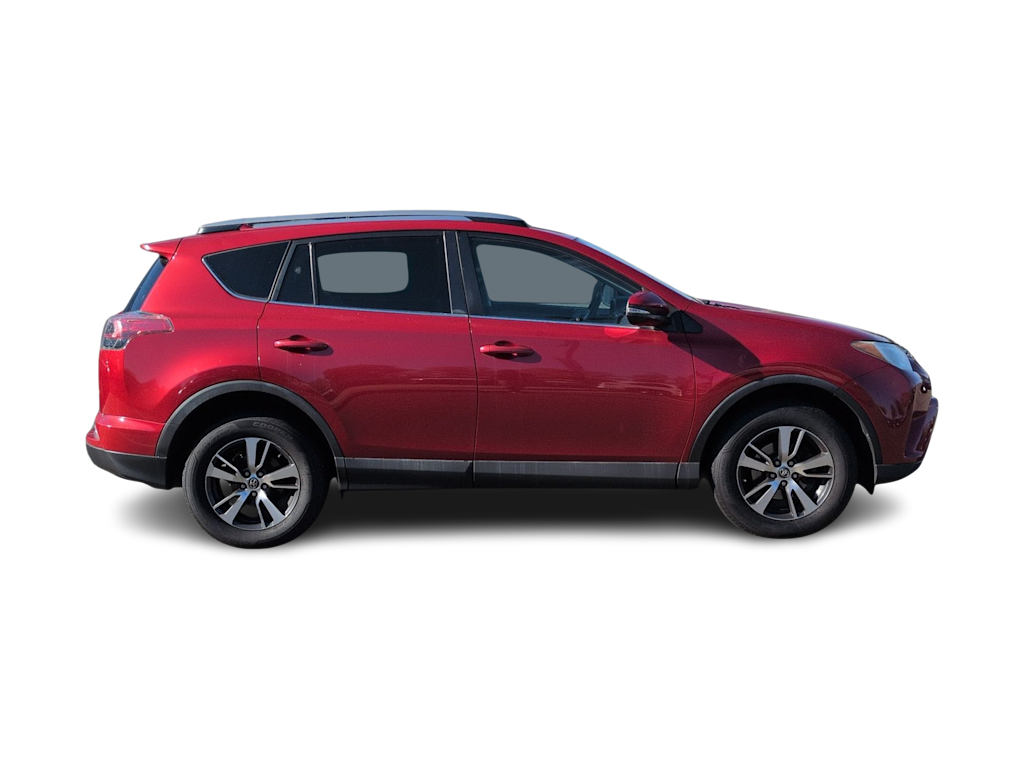 Thumbnail: 2017 Toyota RAV4 - 23