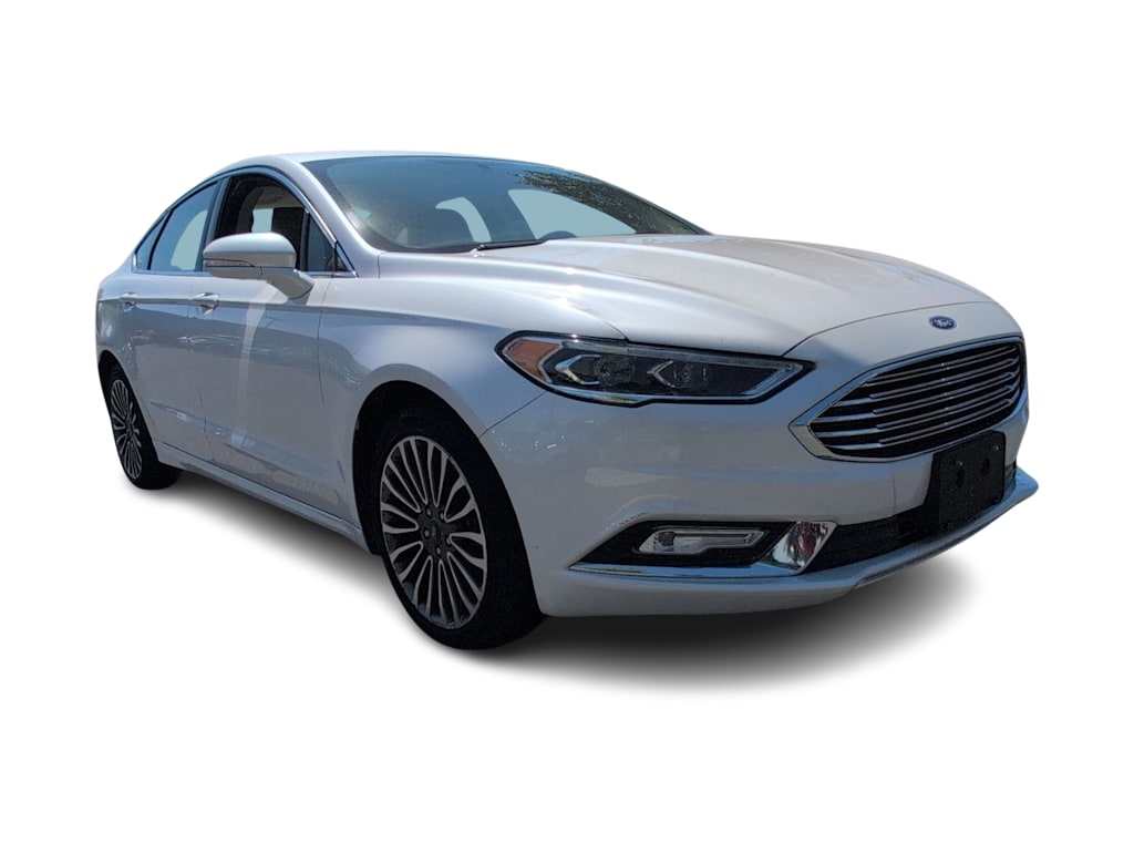 Thumbnail: 2017 Ford Fusion - 19