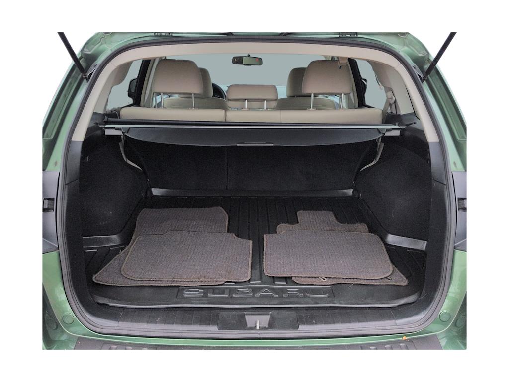 Thumbnail: 2010 Subaru Outback - 17