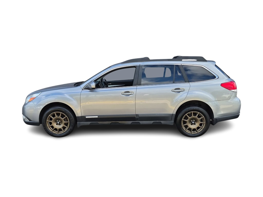 Thumbnail: 2010 Subaru Outback - 3